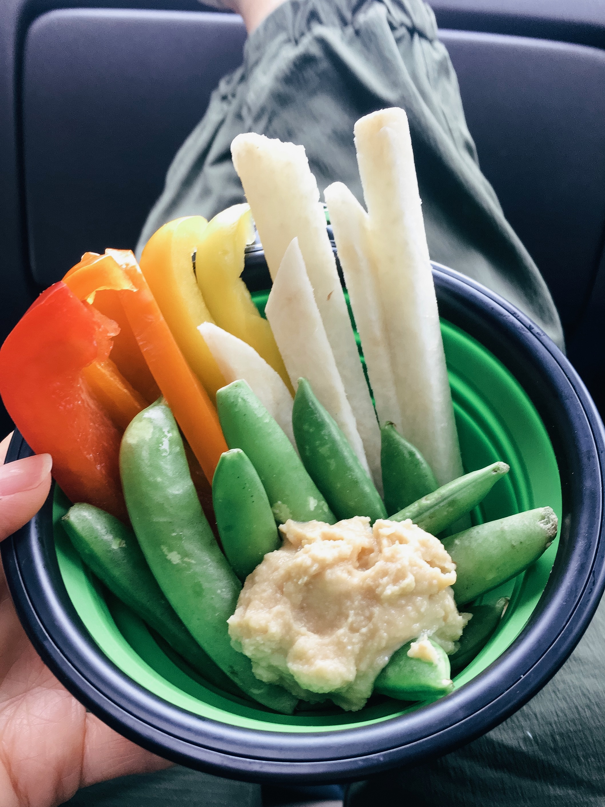 Healthy, Kid-Friendly Foods to Eat on Road Trips, Plus My Favorite Travel Bowl